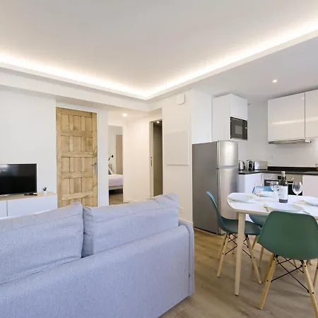 Apartment Elegant A St-jean-de-luz - Proche & Commerces - Fr-1-239-851 *